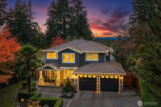 9647 Observation Drive, Kirkland, WA 98033