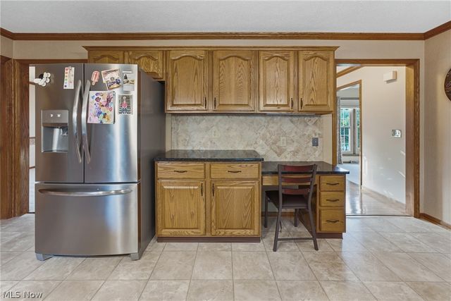 6224 Sandy Ridge Circle NW, North Canton, OH 44720