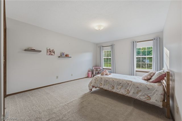 6224 Sandy Ridge Circle NW, North Canton, OH 44720
