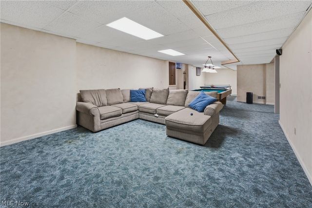 6224 Sandy Ridge Circle NW, North Canton, OH 44720