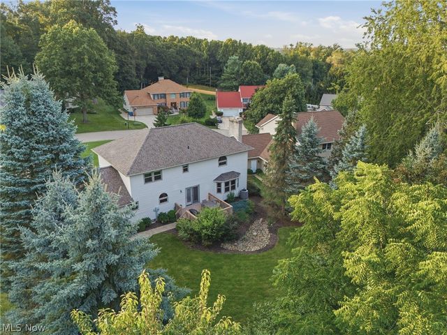 6224 Sandy Ridge Circle NW, North Canton, OH 44720