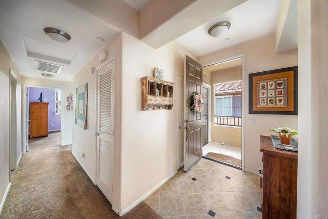 36 Via Sovana, Santee, CA 92071