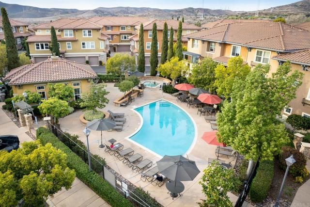 36 Via Sovana, Santee, CA 92071