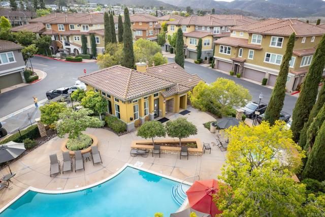 36 Via Sovana, Santee, CA 92071
