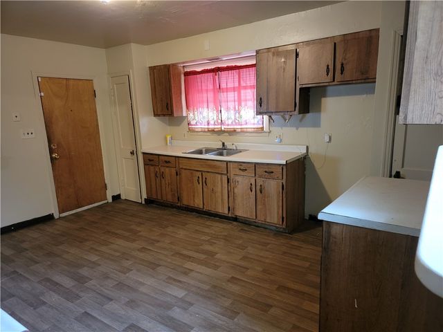 1827 Flagler STREET, Mckeesport, PA 15132