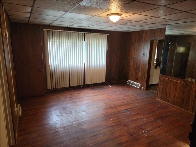 1827 Flagler STREET, Mckeesport, PA 15132