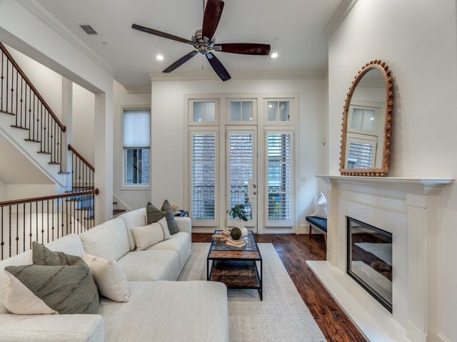 2114 Aylesport Drive, Dallas, TX 75201