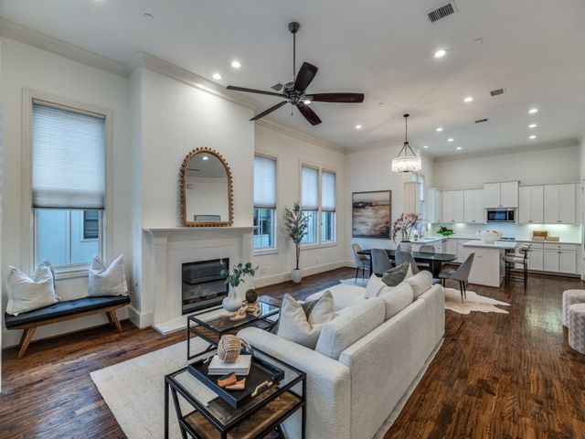 2114 Aylesport Drive, Dallas, TX 75201