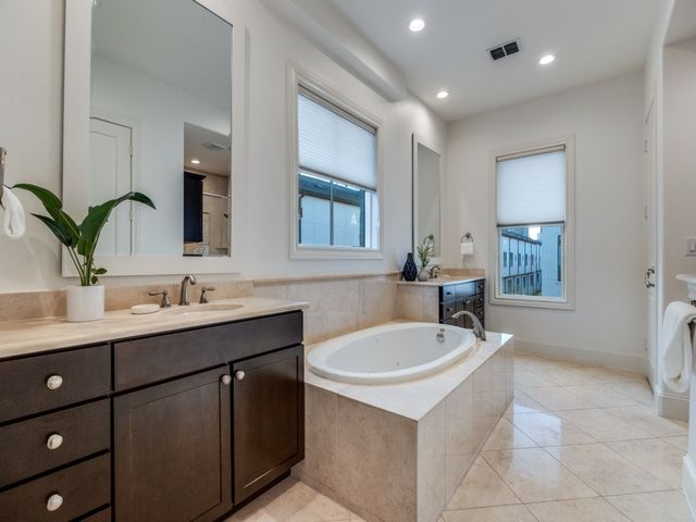 2114 Aylesport Drive, Dallas, TX 75201