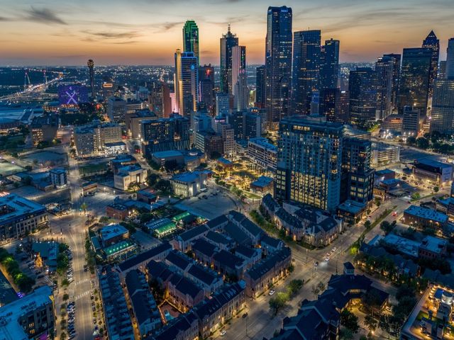 2114 Aylesport Drive, Dallas, TX 75201