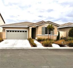 1744 Plume, San Jacinto, CA 92583