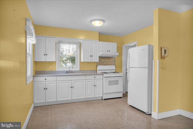 36 RIDGLEY ST, Mount Holly, NJ 08060