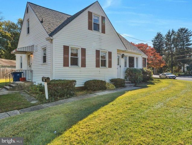 36 RIDGLEY ST, Mount Holly, NJ 08060