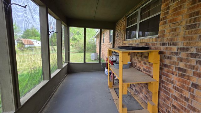 604 N James Street, Jacksonville, AR 72076