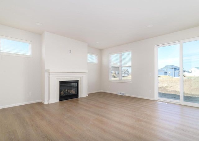 1854 Waverly Way, Sun Prairie, WI 53590