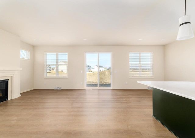 1854 Waverly Way, Sun Prairie, WI 53590