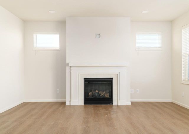 1854 Waverly Way, Sun Prairie, WI 53590