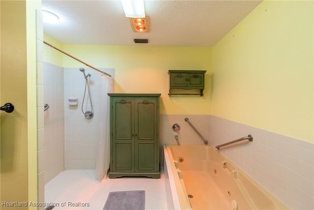 1900 N Riverdale Road, Avon Park, FL 33825