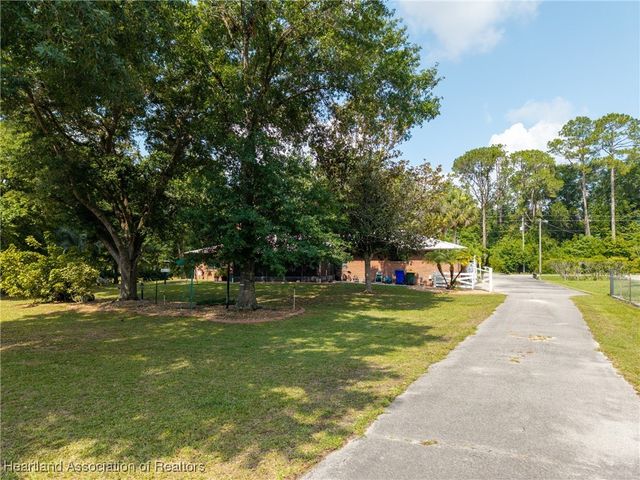 1900 N Riverdale Road, Avon Park, FL 33825