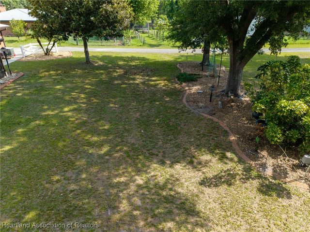 1900 N Riverdale Road, Avon Park, FL 33825