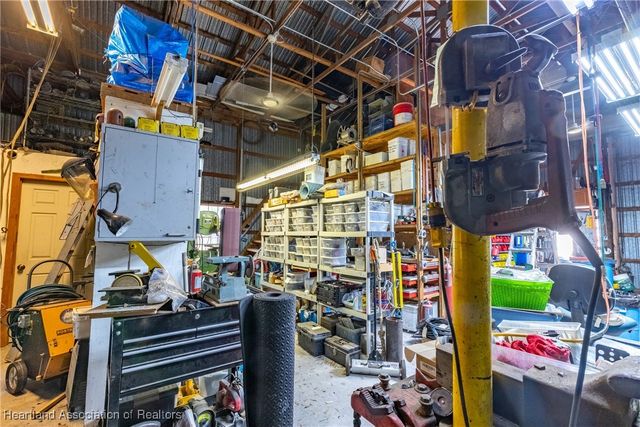 1900 N Riverdale Road, Avon Park, FL 33825