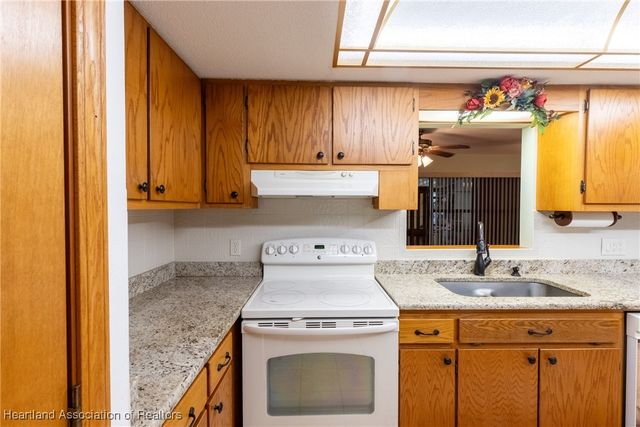 1900 N Riverdale Road, Avon Park, FL 33825