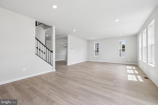 1100 REAGANS RD, Frederick, MD 21702