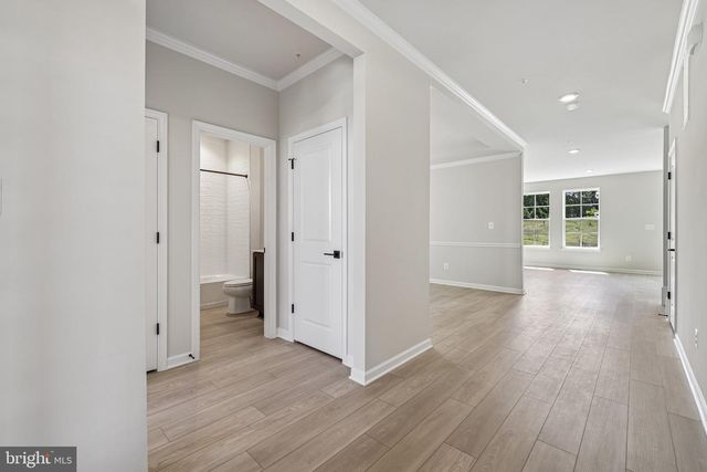 1100 REAGANS RD, Frederick, MD 21702