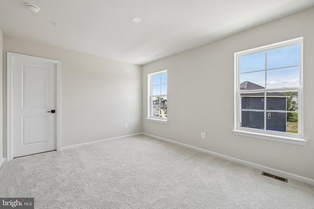 1100 REAGANS RD, Frederick, MD 21702