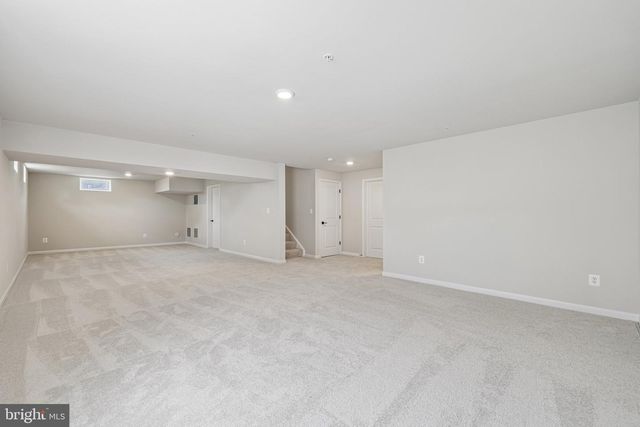 1100 REAGANS RD, Frederick, MD 21702