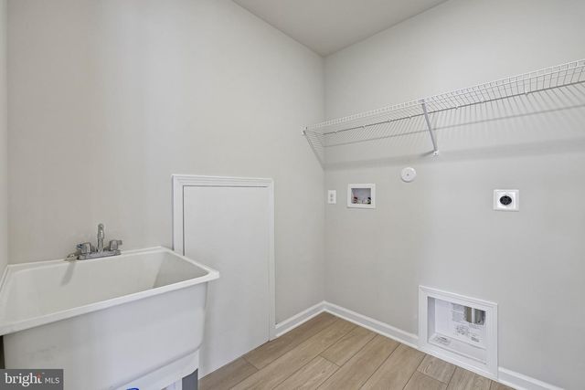 1100 REAGANS RD, Frederick, MD 21702