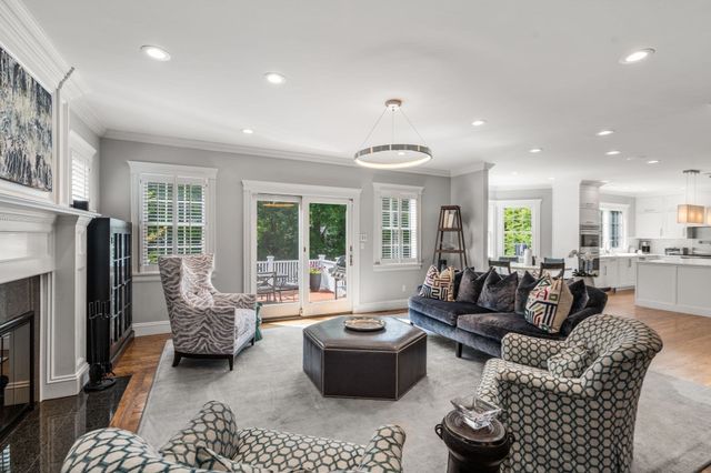 93 Beethoven Ave, Newton, MA 02468