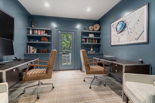 93 Beethoven Ave, Newton, MA 02468