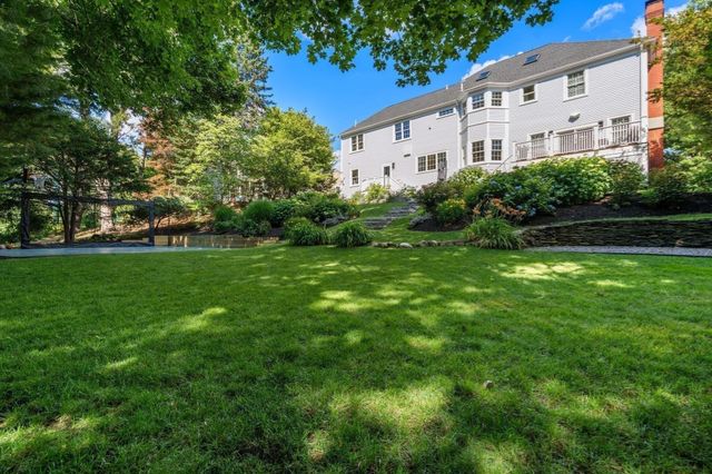 93 Beethoven Ave, Newton, MA 02468