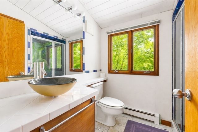 58 Solomon Pierce Rd, Lexington, MA 02420