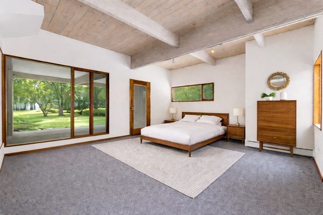 58 Solomon Pierce Rd, Lexington, MA 02420