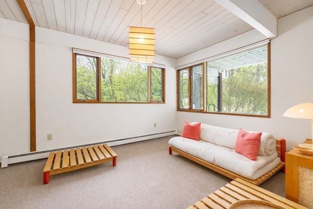 58 Solomon Pierce Rd, Lexington, MA 02420