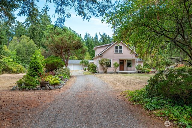 3414 Wilson Road, Oak Harbor, WA 98277