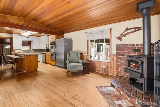 3414 Wilson Road, Oak Harbor, WA 98277