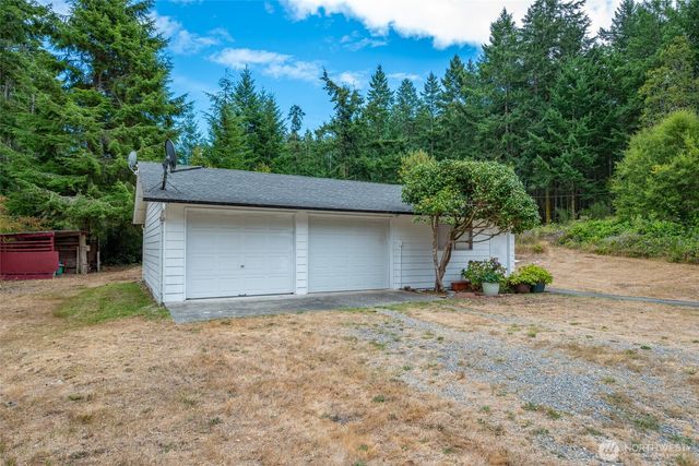 3414 Wilson Road, Oak Harbor, WA 98277