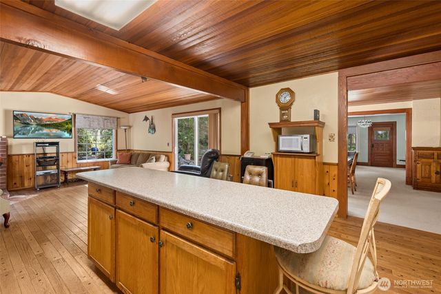 3414 Wilson Road, Oak Harbor, WA 98277