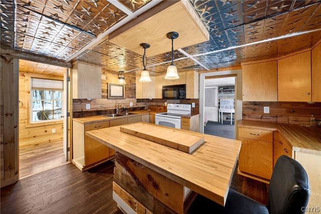 11812 River Road, Florence, NY 13316