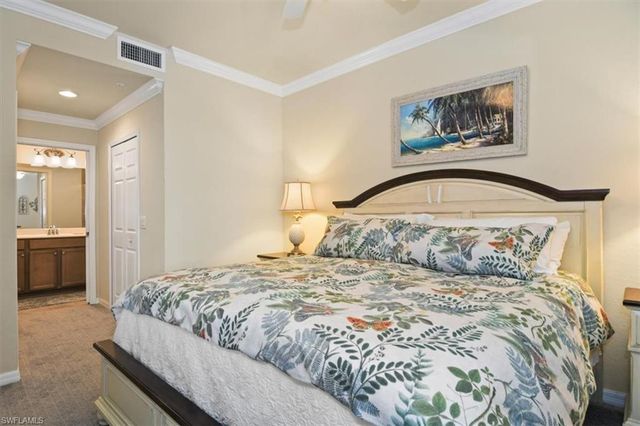 9816 Giaveno CIR # 1326, Naples, FL 34113