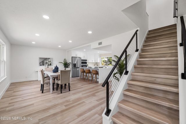 1811 TWELVE OAKS Lane N, Neptune Beach, FL 32266