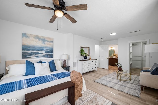 1811 TWELVE OAKS Lane N, Neptune Beach, FL 32266