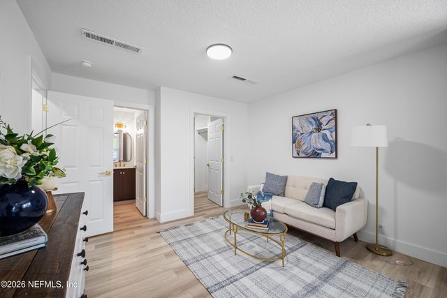 1811 TWELVE OAKS Lane N, Neptune Beach, FL 32266