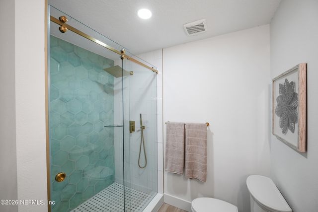 1811 TWELVE OAKS Lane N, Neptune Beach, FL 32266