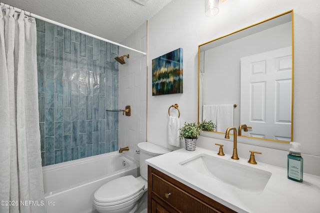 1811 TWELVE OAKS Lane N, Neptune Beach, FL 32266