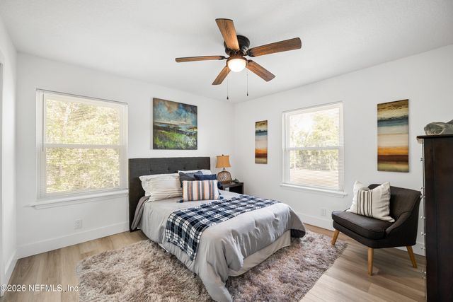 1811 TWELVE OAKS Lane N, Neptune Beach, FL 32266