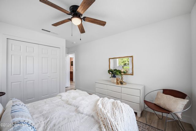 1811 TWELVE OAKS Lane N, Neptune Beach, FL 32266